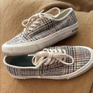 Women’s 8 SeaVees wool J Crew Multicolor Houndstooth Sneakers